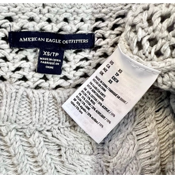 American Eagle knit sweater - Picture 6 of 6